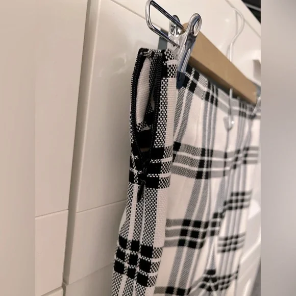 H&M Wide Leg Plaid Pants - Picture 5 of 7